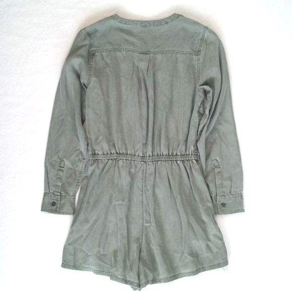 Old Navy Women's Olive Green Long Sleeve Button Up Jumper/ Shorts Romper S - Picture 6 of 12
